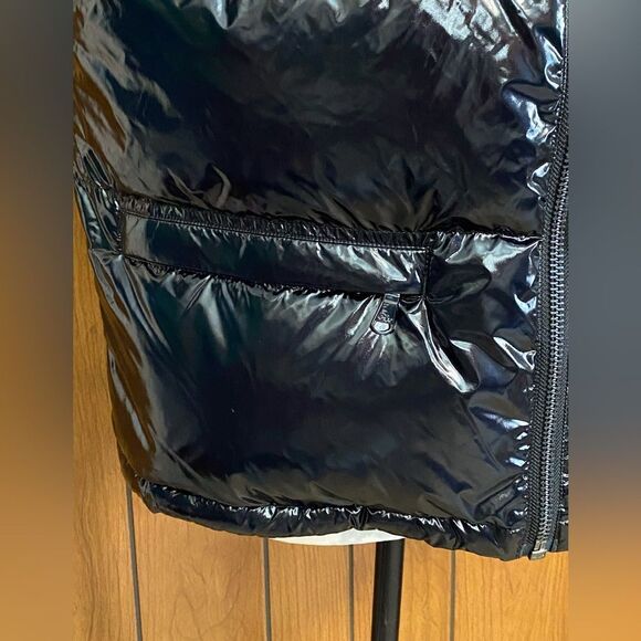 Pajar Quilted Down Vest Size L - Picture 4 of 13